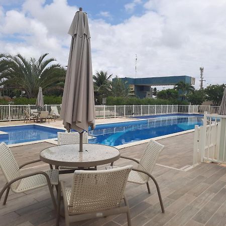 Fantastica Casa 4 Quartos Proxima A Praia Em Condominio Fechado ! Aracaju Bagian luar foto
