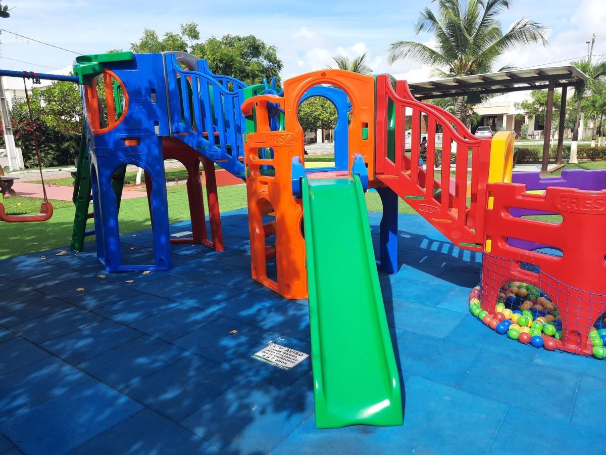 Fantastica Casa 4 Quartos Proxima A Praia Em Condominio Fechado ! Aracaju Bagian luar foto